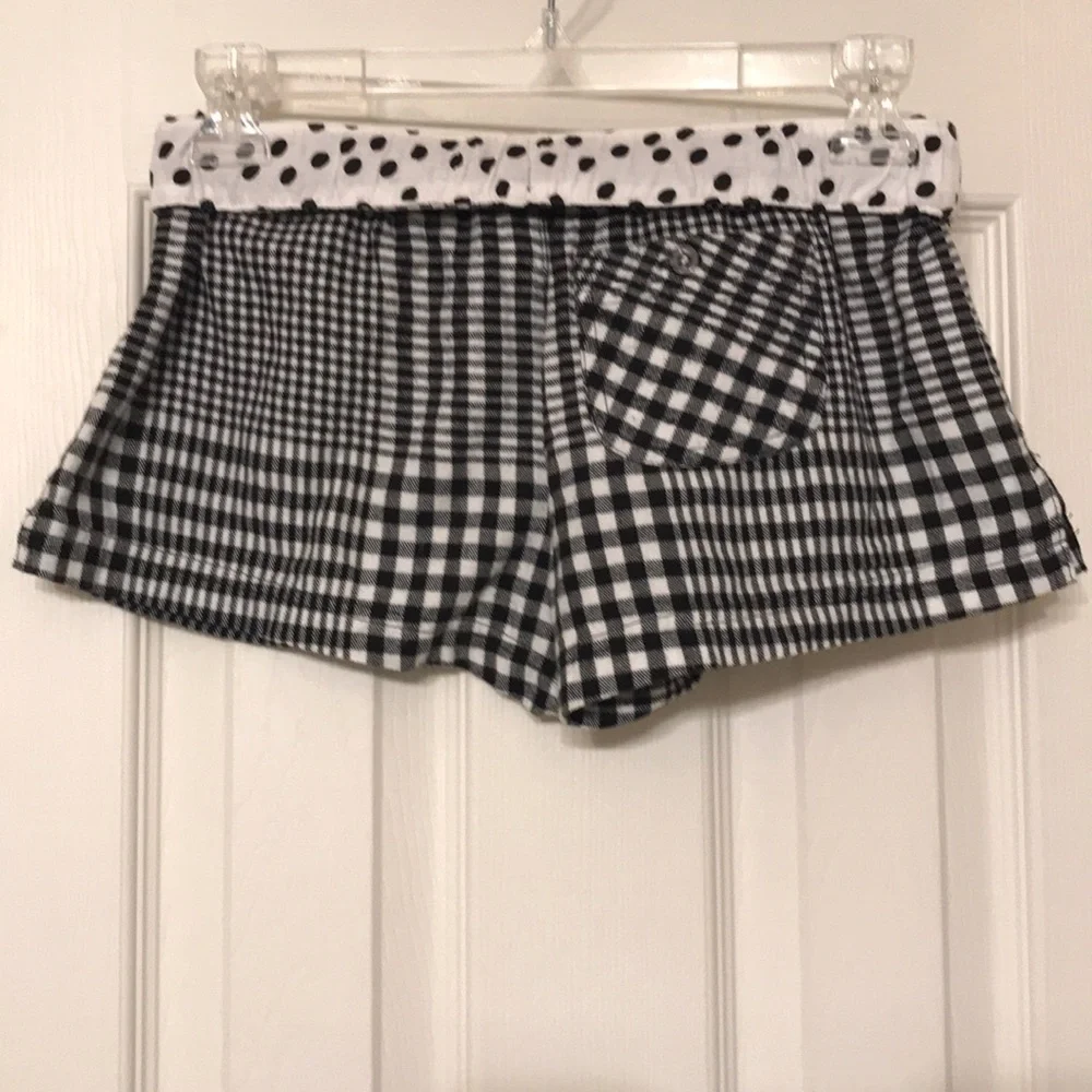 Garage Lounge/Pajama Shorts / 2 Looks - Picture 2 of 7